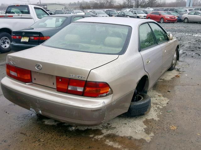 JT8BF22G7V0010513 - 1997 LEXUS ES 300 GOLD photo 4