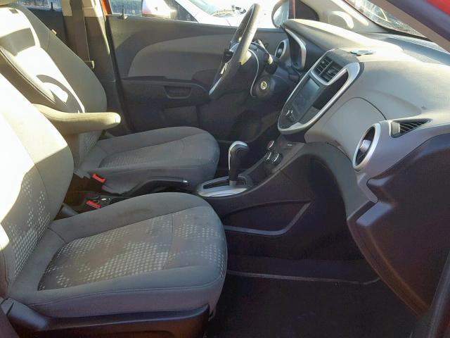 1G1JB5SH8H4101072 - 2017 CHEVROLET SONIC LS 红色 照片 5