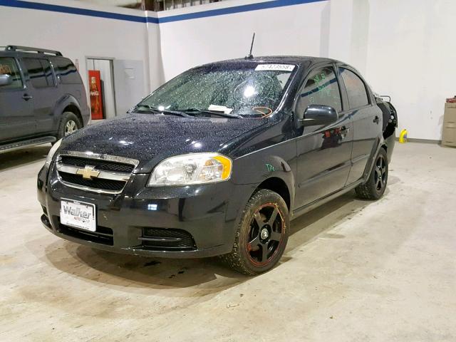 KL1TD5DE7AB093682 - 2010 CHEVROLET AVEO LS BLACK photo 2