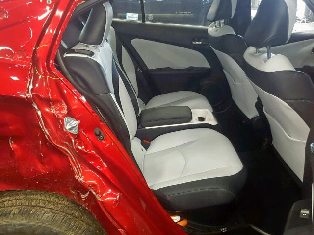 JTDKARFP1J3070170 - 2018 TOYOTA PRIUS PRIM 红色 照片 6