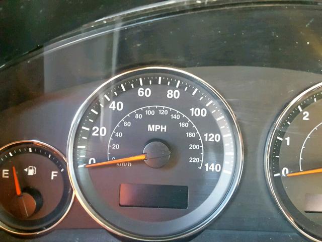 1J8HG58N76C302624 - 2006 JEEP COMMANDER GOLD photo 8