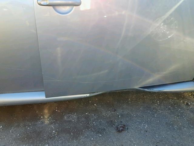 3VWCA21C0YM459999 - 2000 VOLKSWAGEN NEW BEETLE Gümüş foto 9