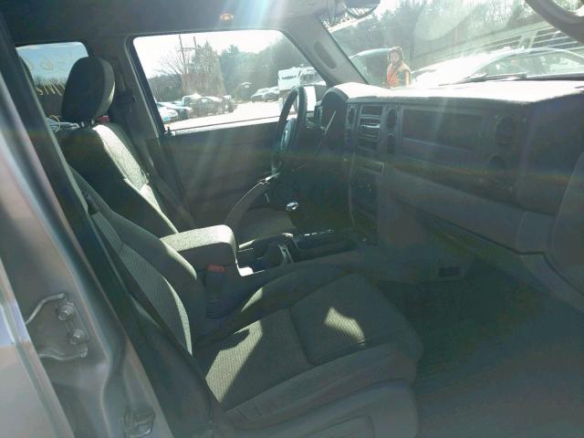 1J8HH48K76C206649 - 2006 JEEP COMMANDER 银色 照片 5