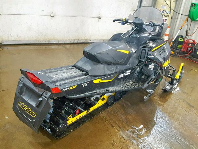 2BPSMNEA7EV000335 - 2014 SKI DOO RENEGADE BLACK photo 4