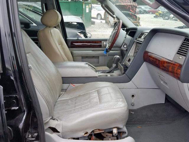 5LMFU27R54LJ27161 - 2004 LINCOLN NAVIGATOR 黑色 照片 5