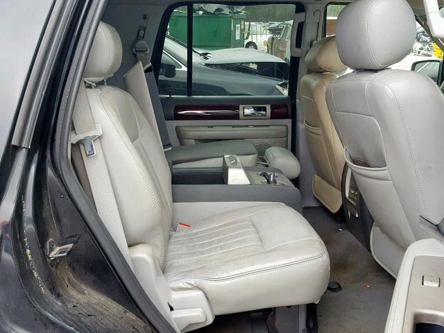 5LMFU27R54LJ27161 - 2004 LINCOLN NAVIGATOR 黑色 照片 6