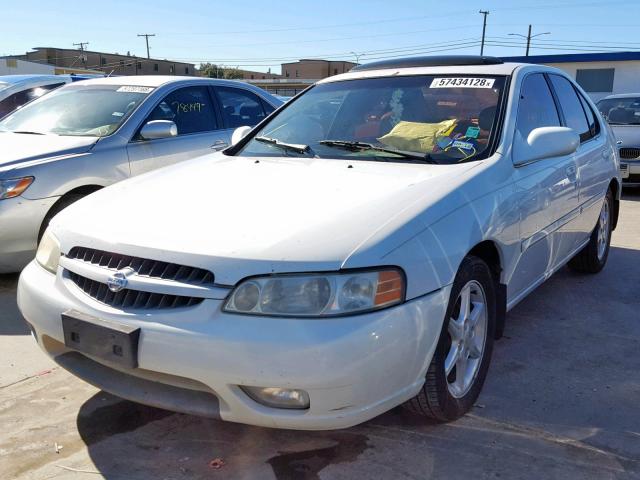 1N4DL01A3YC101114 - 2000 NISSAN ALTIMA XE WHITE photo 2