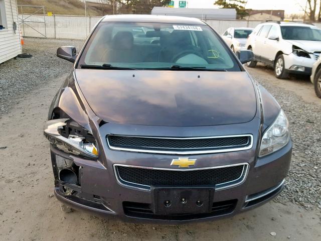 1G1ZC5EU0BF174067 - 2011 CHEVROLET MALIBU 1LT SILVER photo 9