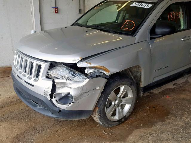 1J4NT1FB0BD260013 - 2011 JEEP COMPASS SP 银色 照片 9