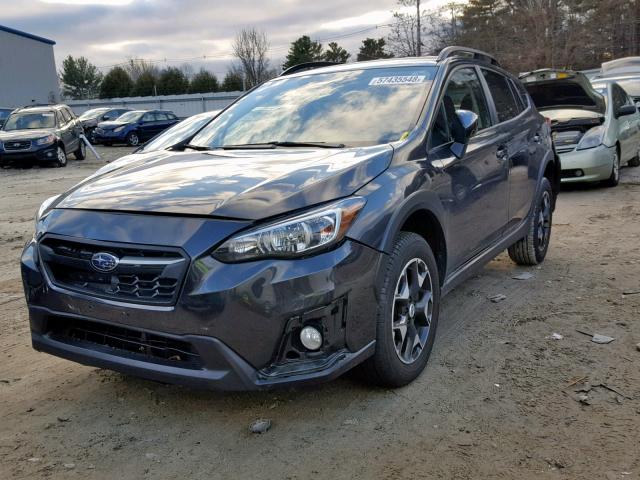 JF2GTABC6JH253847 - 2018 SUBARU CROSSTREK GRAY photo 2