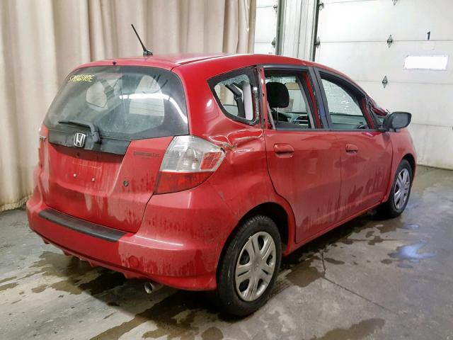 JHMGE8G20AC001332 - 2010 HONDA FIT RED photo 4