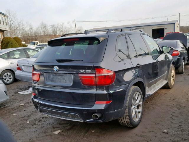 5UXZV4C55CL763849 - 2012 BMW X5 XDRIVE3 BLACK photo 4