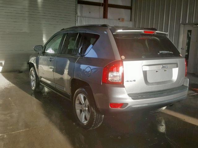 1J4NF1FB8BD249333 - 2011 JEEP COMPASS SP 灰色 照片 3