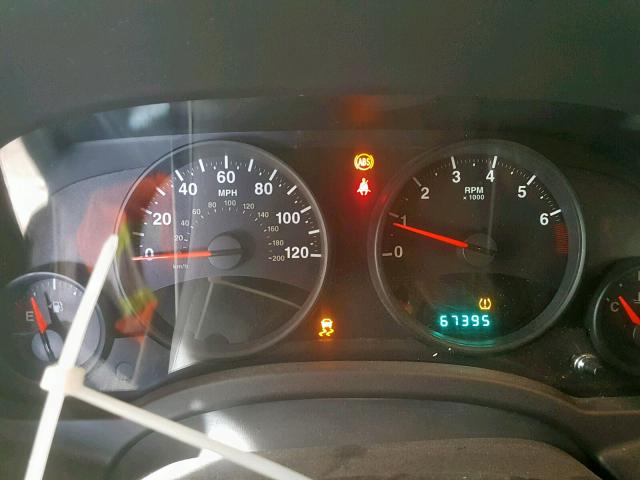 1J4NF1FB8BD249333 - 2011 JEEP COMPASS SP 灰色 照片 8