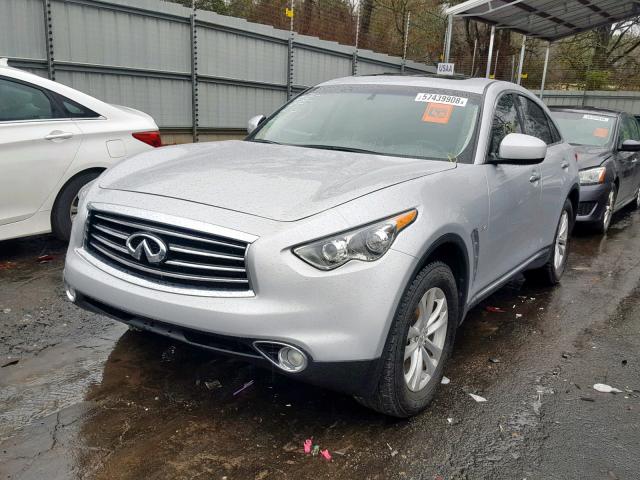 JN8CS1MU3GM670479 - 2016 INFINITI QX70 SILVER photo 2