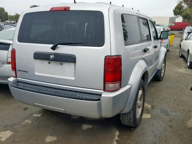 1D8GT28K07W734055 - 2007 DODGE NITRO SXT SILVER photo 4