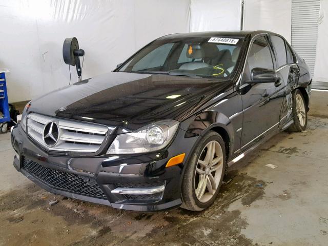 WDDGF4HB2CA648583 - 2012 MERCEDES-BENZ C 250 BLACK photo 2