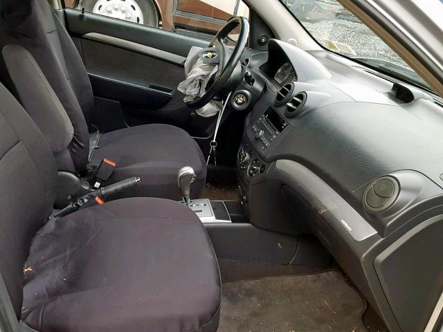 KL1TD5DE7BB136371 - 2011 CHEVROLET AVEO LS SILVER photo 5