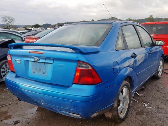 1FAFP34N17W222489 - 2007 FORD FOCUS ZX4 BLUE photo 4