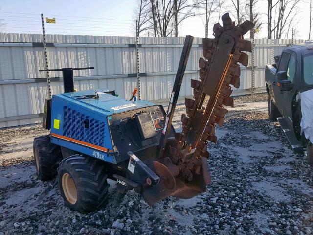 4M0576 - 1996 DIWI TRENCHER BLUE photo 1