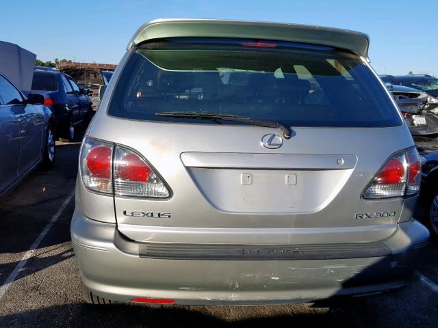 JTJGF10U210101089 - 2001 LEXUS RX 300 SILVER photo 9