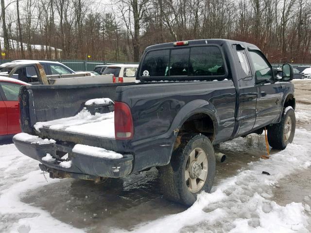 1FTWX31P36EA07913 - 2006 FORD F350 SRW S BLACK photo 4