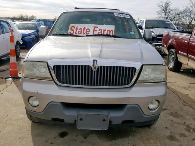 5LMEU78H23ZJ48687 - 2003 LINCOLN AVIATOR 银色 照片 9