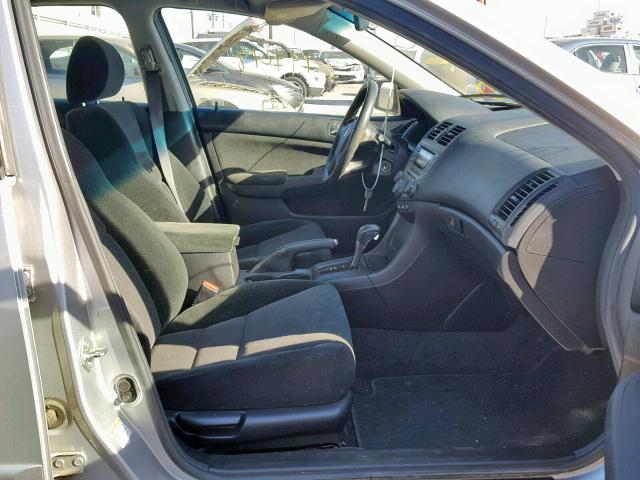 1HGCM56156A075117 - 2006 HONDA ACCORD VAL GRAY photo 5