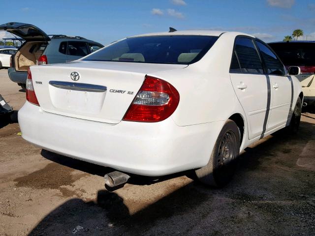 4T1BE32K92U054317 - 2002 TOYOTA CAMRY LE თეთრი ფოტო 4