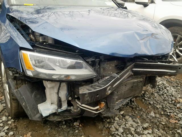 3VW2K7AJ0FM217313 - 2015 VOLKSWAGEN JETTA BASE Կապույտ լուսանկար 9