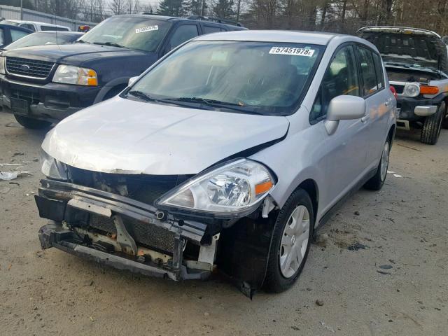 3N1BC1CP6AL466358 - 2010 NISSAN VERSA S SILVER photo 2