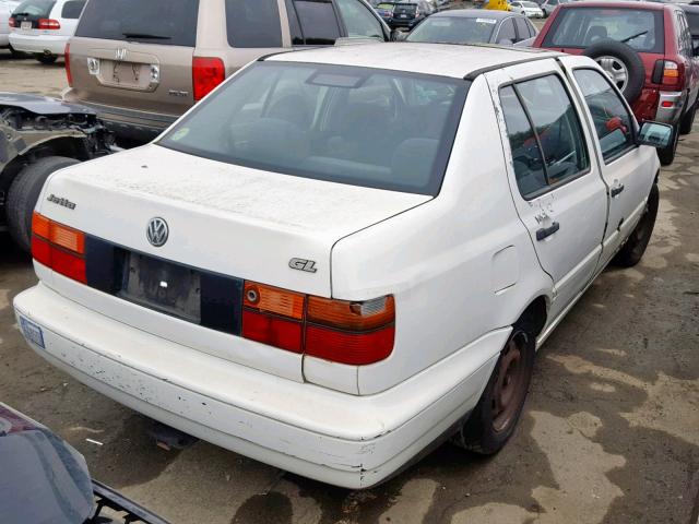 3VWRB81H0WM106231 - 1998 VOLKSWAGEN JETTA GL WHITE photo 4