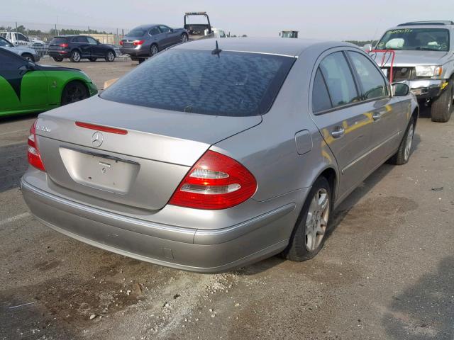 WDBUF65J13A270632 - 2003 MERCEDES-BENZ E 320 GRAY photo 4