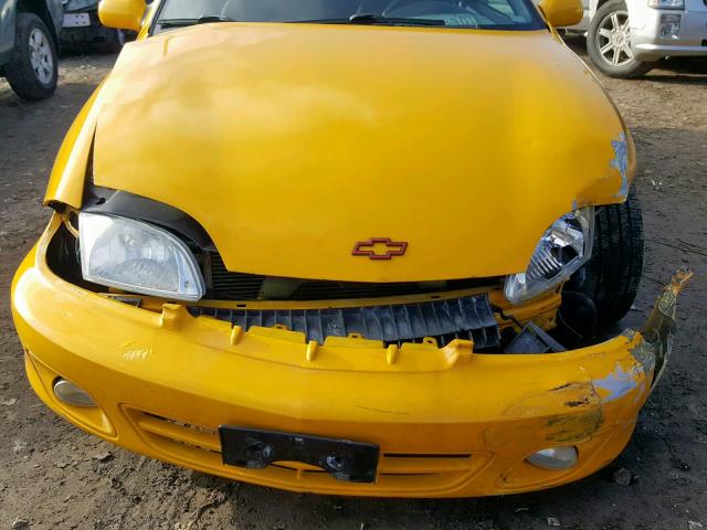 1G1JH12F527464120 - 2002 CHEVROLET CAVALIER L YELLOW photo 9