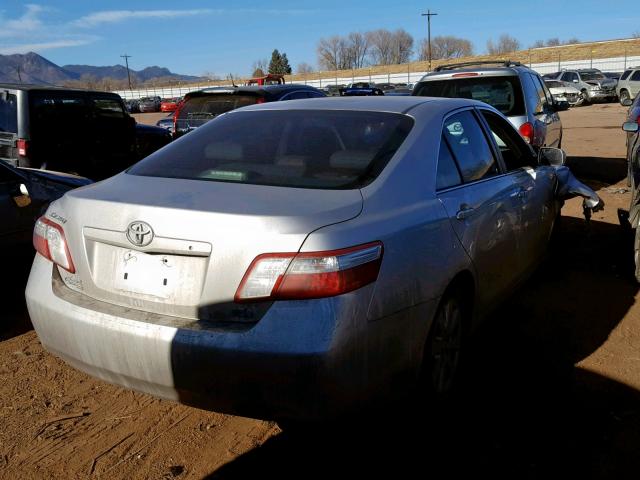 4T1BB46K28U043693 - 2008 TOYOTA CAMRY HYBR SILVER photo 4