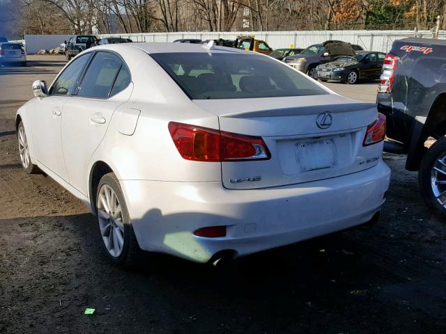 JTHCF5C23A5042459 - 2010 LEXUS IS 250 WHITE photo 3