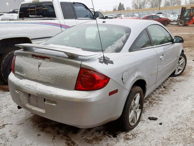 1G2AL15F677312487 - 2007 PONTIAC G5 SILVER photo 4