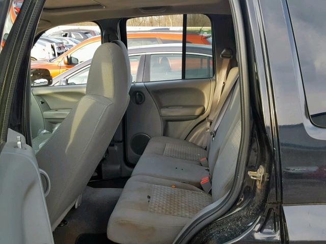 1J4GL38K15W684603 - 2005 JEEP LIBERTY RE BLACK photo 6