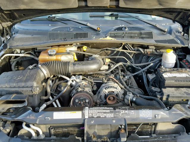 1J4GL38K15W684603 - 2005 JEEP LIBERTY RE BLACK photo 7