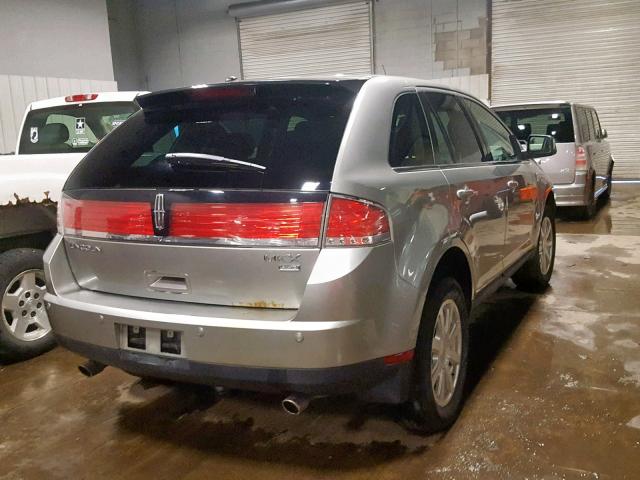 2LMDU88C98BJ22367 - 2008 LINCOLN MKX GRAY photo 4