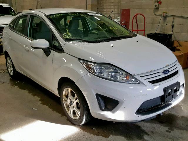 3FADP4AJ4CM131628 - 2012 FORD FIESTA S WHITE photo 1