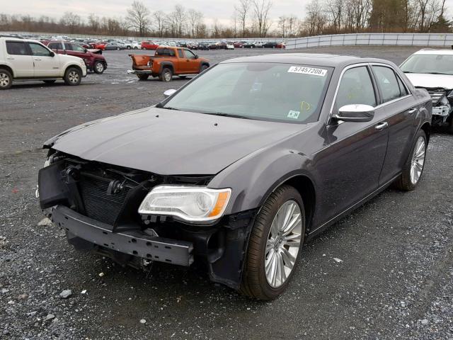 2C3CCAEG8EH161929 - 2014 CHRYSLER 300C GRAY photo 2