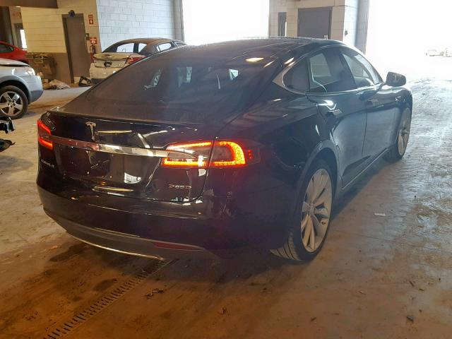 5YJSA1H21EFP62456 - 2014 TESLA MODEL S BLACK photo 4