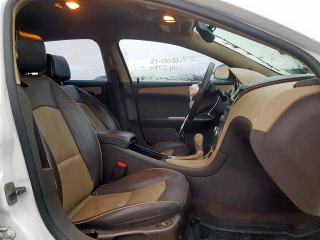 1G1ZK57749F123966 - 2009 CHEVROLET MALIBU LTZ თეთრი ფოტო 5