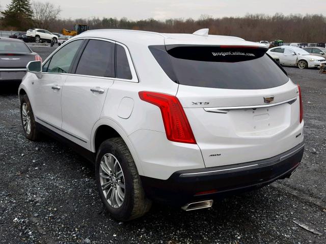 1GYKNDRS4JZ224014 - 2018 CADILLAC XT5 LUXURY WHITE photo 3