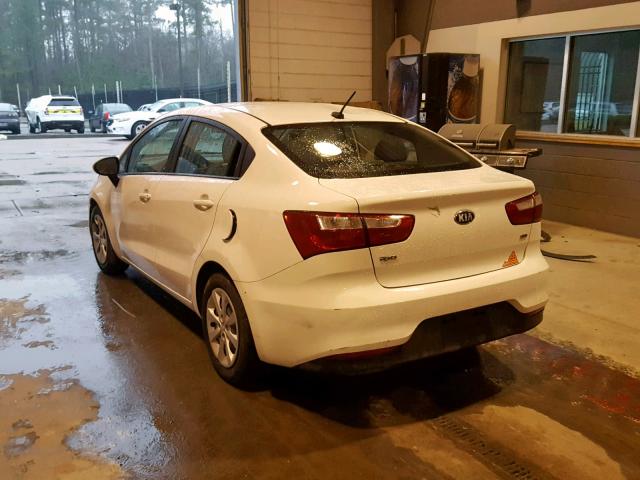 KNADM4A3XG6541793 - 2016 KIA RIO LX WHITE photo 3