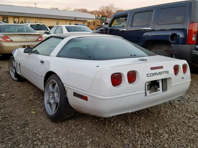 1G1YY2250T5116119 - 1996 CHEVROLET CORVETTE WHITE photo 3