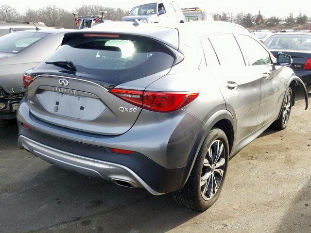 SJKCH5CR4JA047280 - 2018 INFINITI QX30 BASE GRAY photo 4