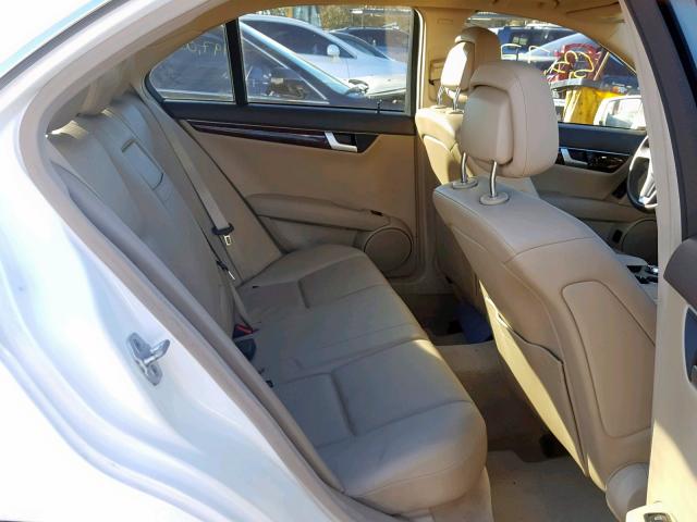 WDDGF4HB1DR275345 - 2013 MERCEDES-BENZ C 250 WHITE photo 6