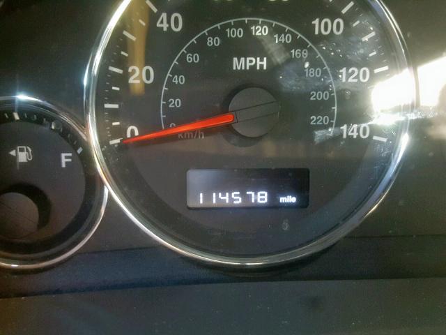 1J4RH4GK2AC137434 - 2010 JEEP COMMANDER WHITE photo 8